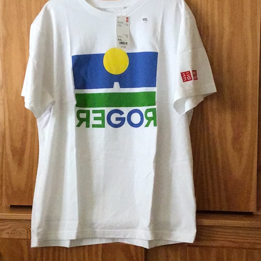 Roger Federer tee shirt